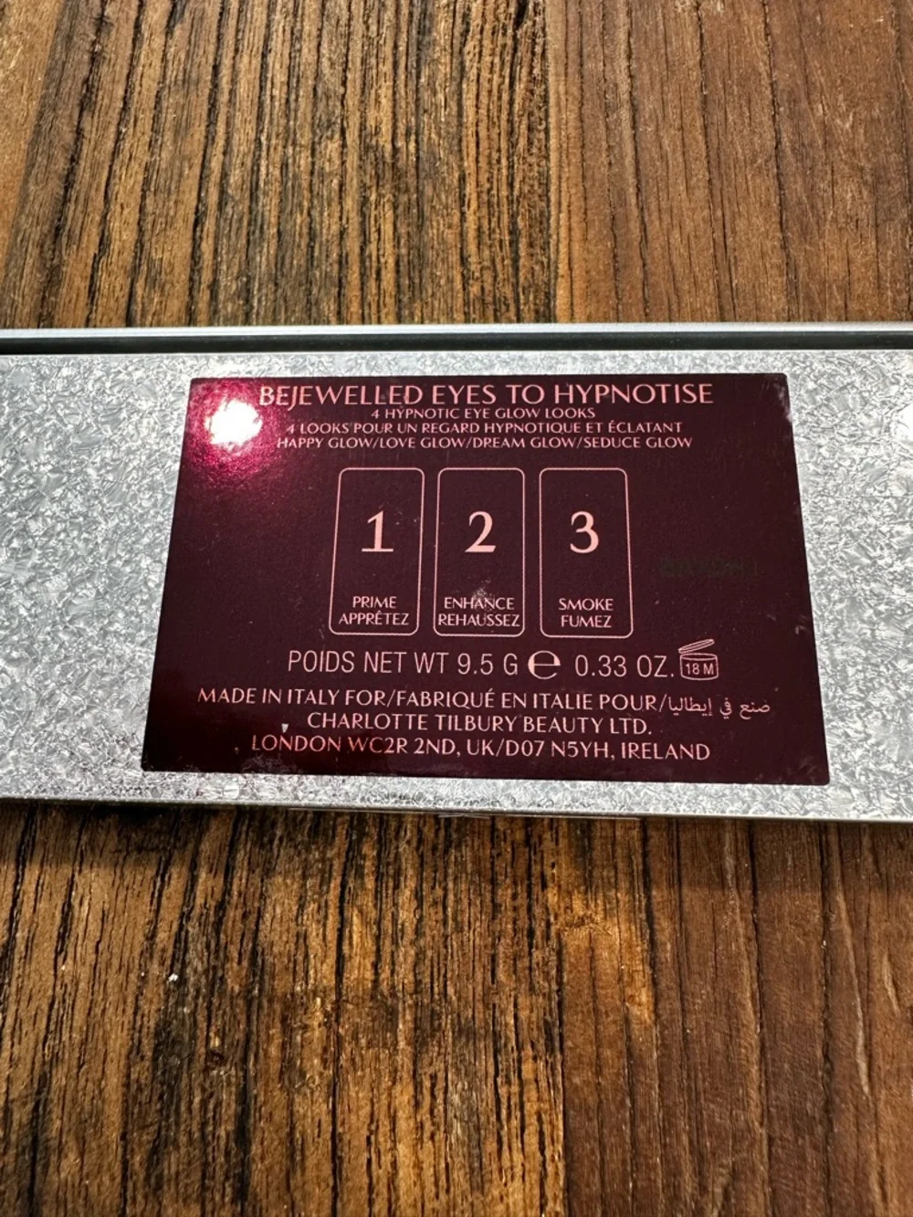Charlotte Tilbury Glow Eyeshadow Palette — Rose, Gold, Bronze & Plum Mix - Picture 5 of 7